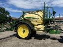Eladó John Deere 832 permetező