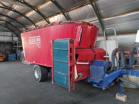Siloking TrailedLine Duo 14 takarmánykeverő-kiosztó gép eladó Siloking TrailedLine Duo 14 takarmánykeverő-kiosztó gép eladó