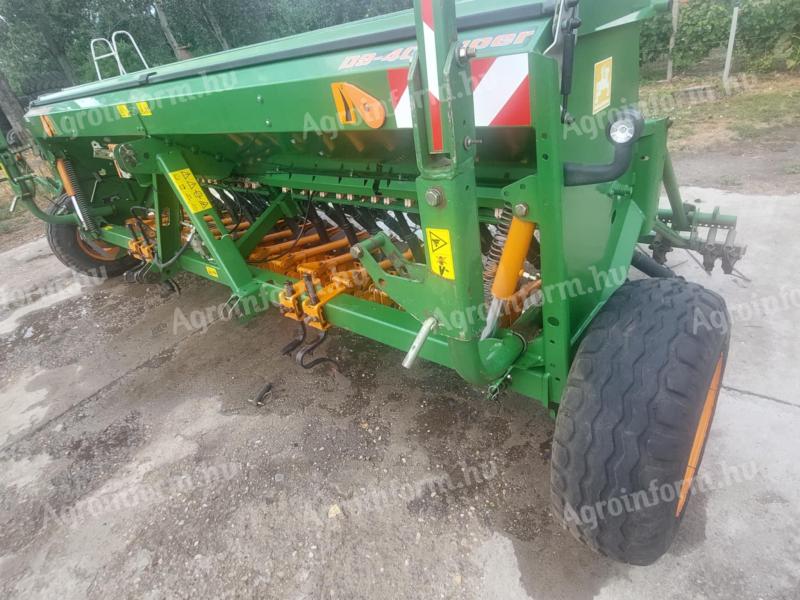 Amazone D9-40 eladó, 4 méteres függesztett gabonavetőgép