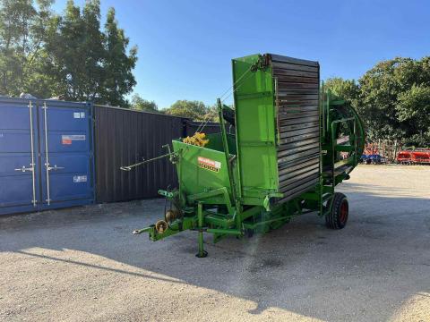 Wühlmaus 622R hagymafelszedő eladó azonnal munkára fogható állapotban Wühlmaus 622R hagymafelszedő eladó azonnal munkára fogható állapotban