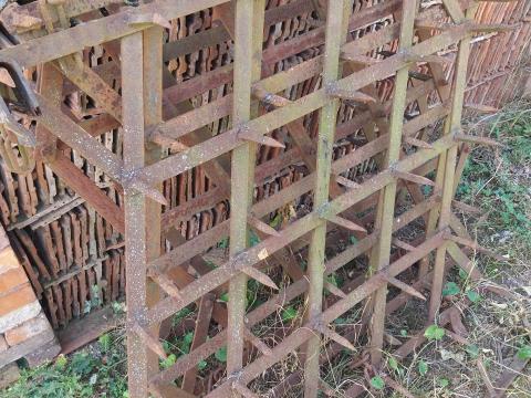 Középnehéz fogasborona eladó Középnehéz fogasborona eladó