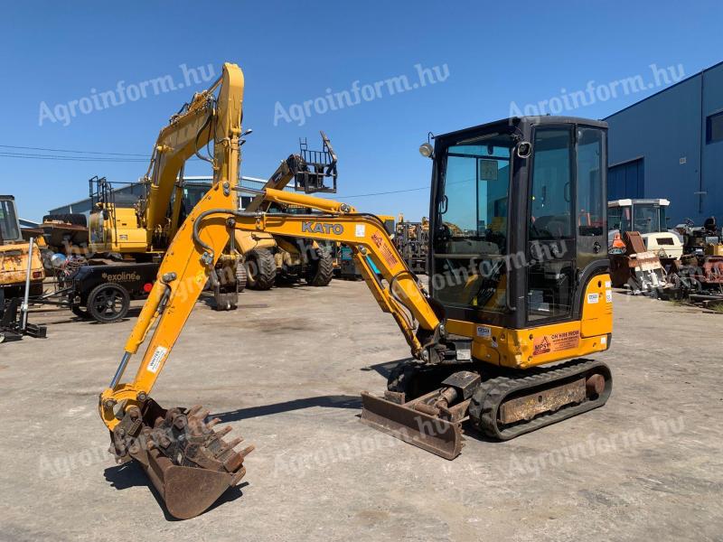 Kato 19VXE minikotró eladó – 2018, 1500 üzemóra, 1.8 tonna, Yanmar motor
