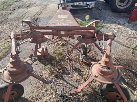 Pöttinger rendterítő Pöttinger rendterítő