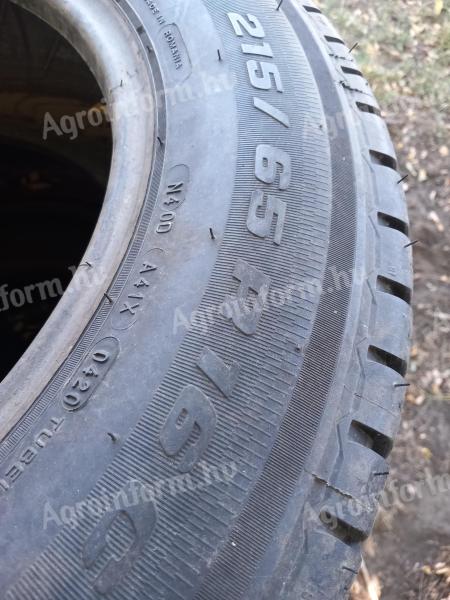 215/65 R16C használt gumiabroncsok eladók