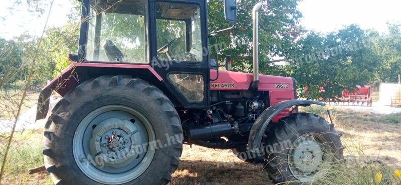 Belarus Mtz 892.2 traktor