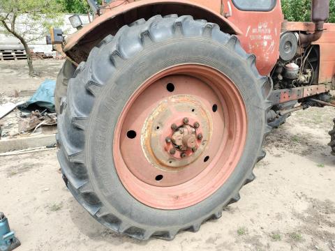 MTZ 80-as hátsó kerék MTZ 80-as hátsó kerék