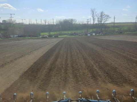 4,5 m hidraulikusan csukható kombinátor eladó 4,5 m hidraulikusan csukható kombinátor eladó