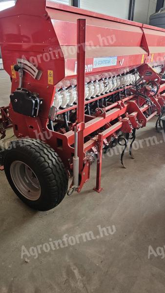Írtem 4 méteres gabonavetőgép eladó, dupla tárcsás kivitelű, műtrágyaszórással