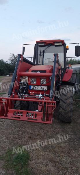 MTZ 952.3 traktor eladó, 2006-os évjárat, rakodóval