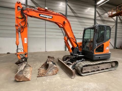 Doosan DX 85 R-3 / 2017 / 2 606 üzemóra / Lízing 20%-tól Doosan DX 85 R-3 / 2017 / 2 606 üzemóra / Lízing 20%-tól