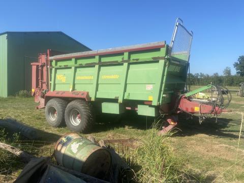 Trágyaszóró eladó Trágyaszóró eladó