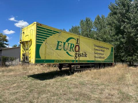 Önkioldós pótkocsi eladó - 7440 kg, 2009-es Önkioldós pótkocsi eladó - 7440 kg, 2009-es