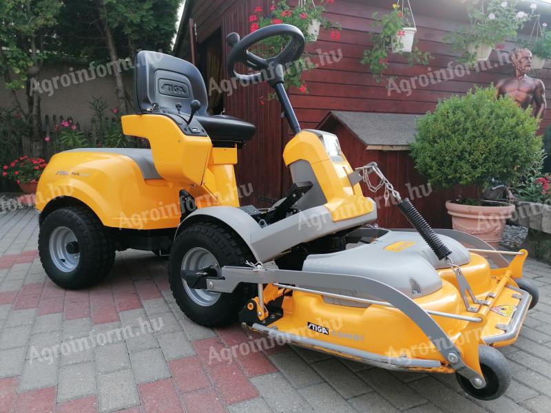 Stiga Park 420 LM, 122,7 üzemórás fűnyírótraktor eladó