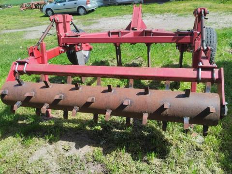 Középmély lazító 4 késes Középmély lazító 4 késes