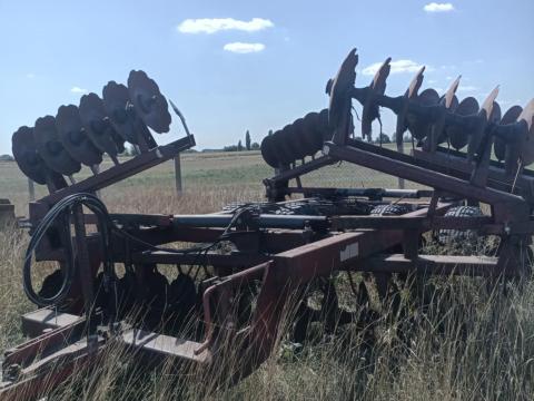 IH7, 2 nehéztárcsa IH7, 2 nehéztárcsa