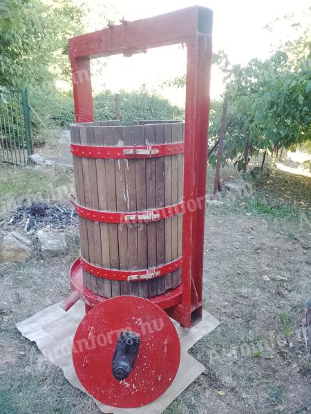 ~200 L [szőlő] PRÉS hidraulikus eladó Balatonfüred 85 EFt