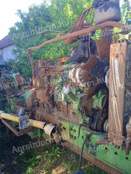 John Deere traktor bontásra eladó