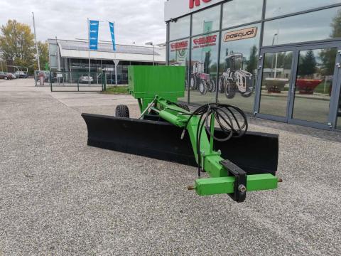 AGRIMETAL 3,5 m vontatott gréder – raktárfrissítési akció – Royal Traktor AGRIMETAL 3,5 m vontatott gréder – raktárfrissítési akció – Royal Traktor