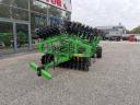 AGRIMETAL Vontatott Hidraulikus Kompaktor 4,4 m - ROYAL TRAKTOR