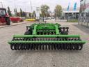 AGRIMETAL 2,8-M vontatott gruber ékgyűrűs hengerrel – ROYALTRAKTOR
