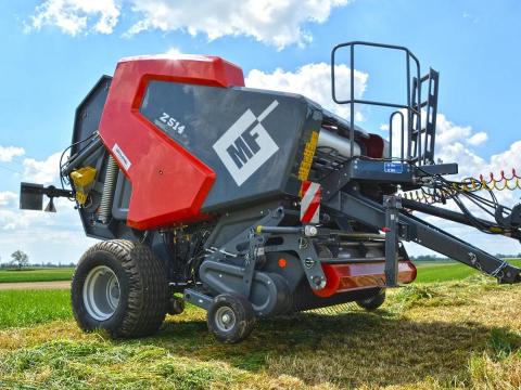 Metal-Fach Z514 R változó kamrás bálázó - Royal Traktor Metal-Fach Z514 R változó kamrás bálázó - Royal Traktor
