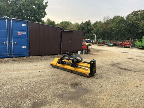 Müthing MUH 220 kalapácsos mulcsozó hidraulikus oldalmozgatással eladó Müthing MUH 220 kalapácsos mulcsozó hidraulikus oldalmozgatással eladó