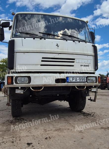 Eladó Skoda Liaz 151.261 terepes összkerék hajtású,  gabonás billencs teherautó