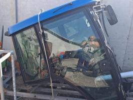 Solis 50 LE traktor panorámás kabin eladó