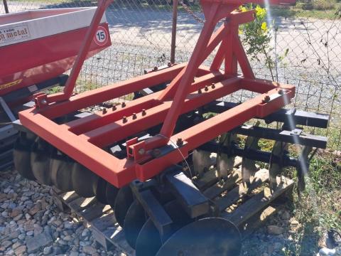 Függesztett tárcsa 1,8 m XT simítóval