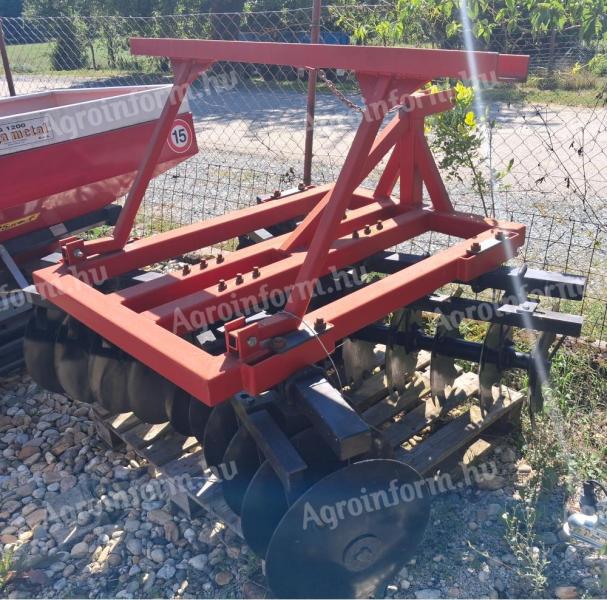 Függesztett tárcsa 1,8 m XT simítóval