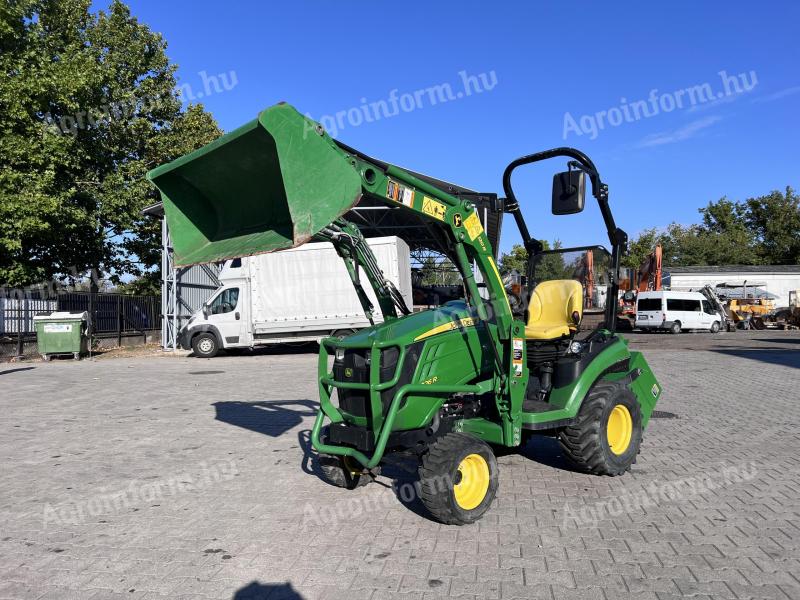 John Deere 1026 R