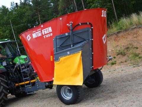 Metal-Fach T659 keverőkocsi - ROYAL TRAKTOR Metal-Fach T659 keverőkocsi - ROYAL TRAKTOR