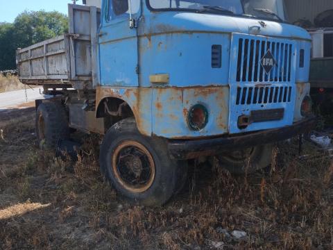 IFA W50 billencs eladó, okmányok nélkül IFA W50 billencs eladó, okmányok nélkül
