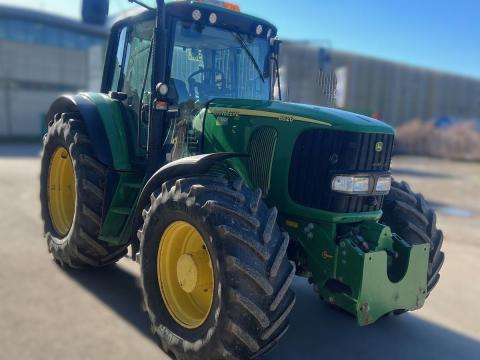 John Deere 6620 Premium Plus eladó – Megbízható traktor kiváló felszereltséggel John Deere 6620 Premium Plus eladó – Megbízható traktor kiváló felszereltséggel