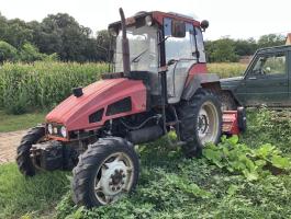 VTZ 2048A traktor