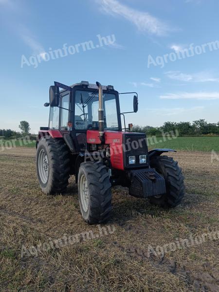 MTZ 892.2 traktor eladó,  2011-es évjárat,  gyorsváltóval,  turbóval