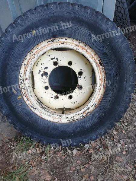 HW pótkocsi kerék eladó – 9.00-R20, HW 6011, használt, felnire szerelt