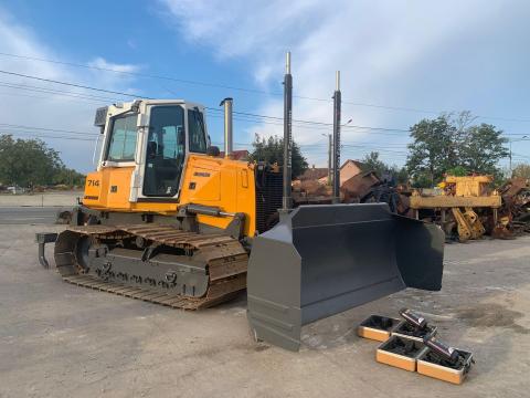 Liebherr PR714LGP dózer Leica Icon 3D lézerrel, 2007, 6 330 üzemóra Liebherr PR714LGP dózer Leica Icon 3D lézerrel, 2007, 6 330 üzemóra
