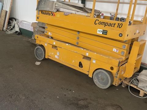 Haulotte Compact 10 ollós emelő eladó és bérelhető Haulotte Compact 10 ollós emelő eladó és bérelhető