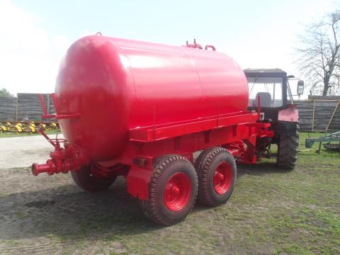 8 m3-es szippantó üzemképes állapotban eladó 8 m3-es szippantó üzemképes állapotban eladó