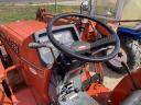 Kubota L1-235DT gyári homlokrakodós japán kistraktor szervókormánnyal eladó