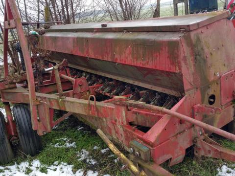 IH 6200 vetőgép alkatrésznek eladó IH 6200 vetőgép alkatrésznek eladó