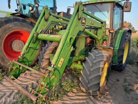 John Deere 631 homlokrakodó eladó John Deere 631 homlokrakodó eladó