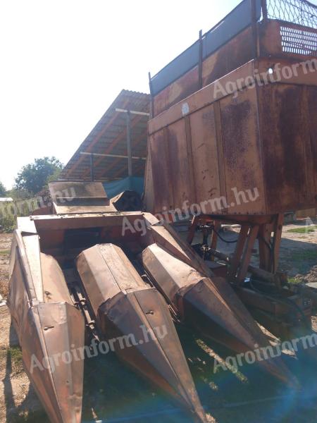 ZMAI 222 kukorica szedő, szárzúzóval, hidraulikus bunkerrel, 2 soros, jó állapotban