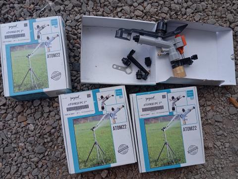 Új eladó szórófej – bronz és alumínium öntöző szórófejek colos menettel Új eladó szórófej – bronz és alumínium öntöző szórófejek colos menettel