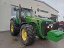 John Deere 8430 eladó – Mezőgazdasági traktor kiváló állapotban