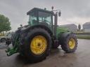 John Deere 8430 eladó – Mezőgazdasági traktor kiváló állapotban