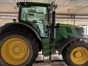 John Deere 6170R traktor gyári monitorral, mellső súllyal és automata vonófejjel