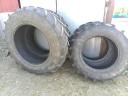 Firestone 460/85R38 és 380/85R28 használt abroncs pár eladó