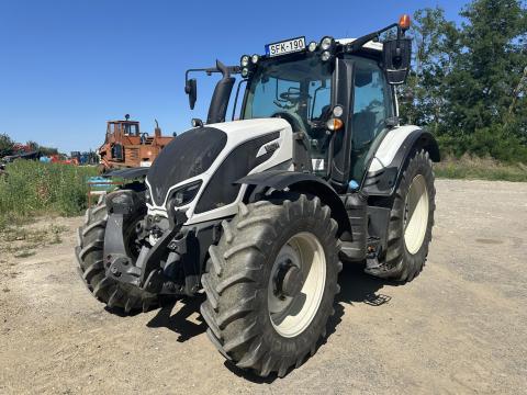 Valtra N124 traktor eladó – hibátlan állapotban, Magyarországon vásárolt Valtra N124 traktor eladó – hibátlan állapotban, Magyarországon vásárolt